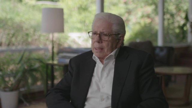 Carl Bernstein