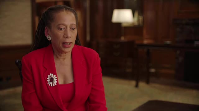Laura Washington